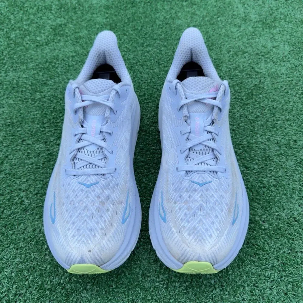 HOKA ONE ONE CLIFTON 9 - Women’s Running Shoes - SIZE 11B